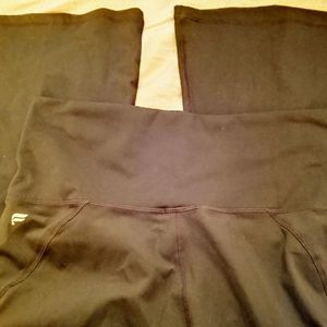 Like New Fabletics Pure Luxe Short-Large Pants